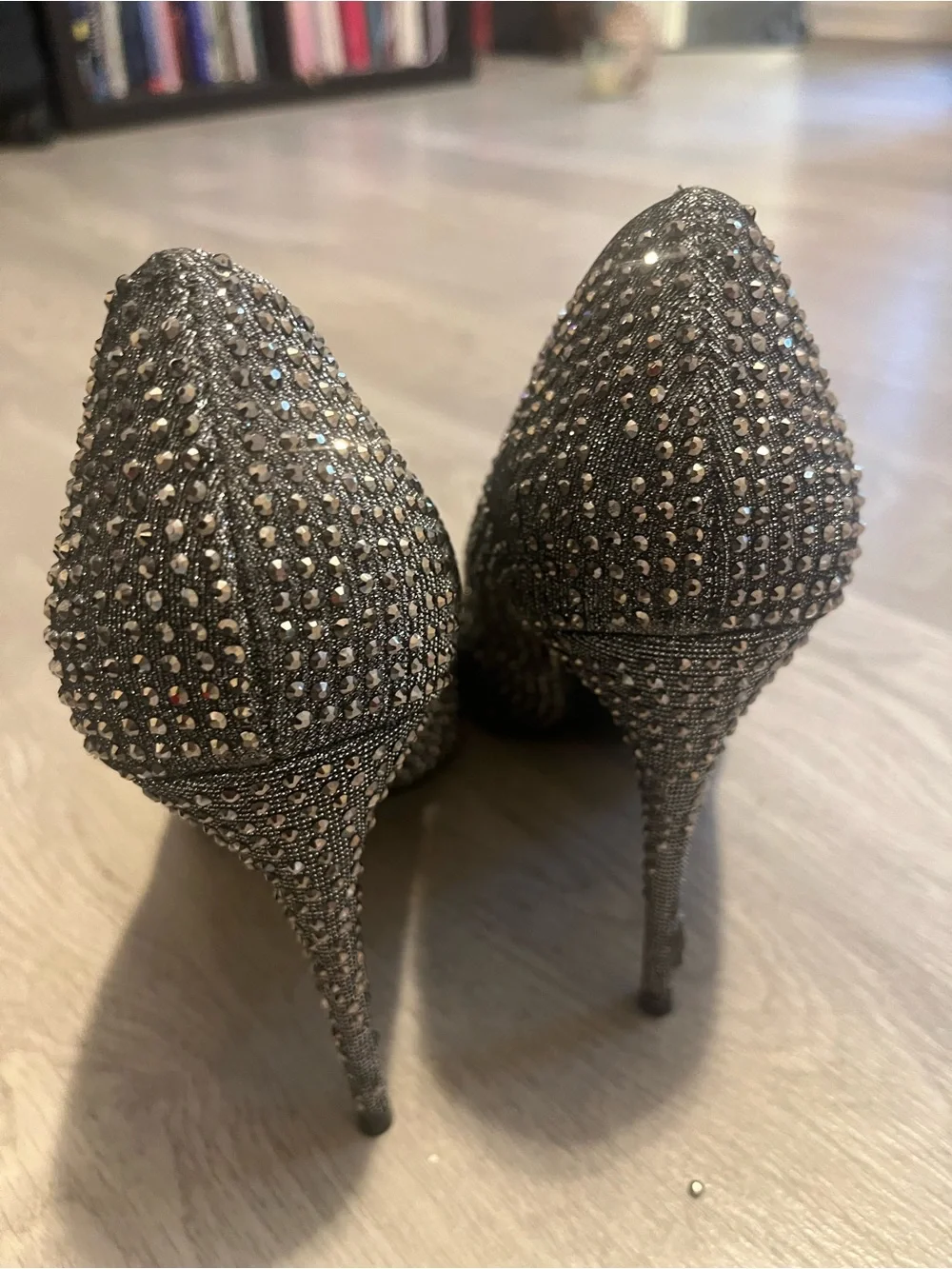 Steve Madden sleek pointed